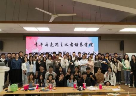 直属于 主要负责的是wm娱乐公司官网